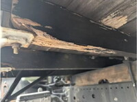 いすゞフォワード平ボディ中型（4t）[写真22]