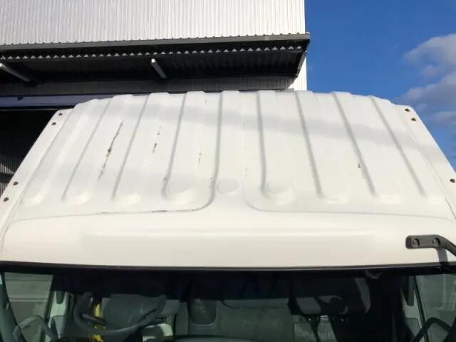 いすゞフォワード平ボディ中型（4t）[写真31]