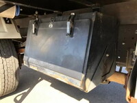 いすゞフォワード平ボディ中型（4t）[写真34]