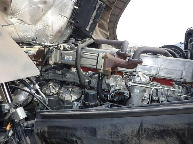 日野プロフィアトレーラーヘッド（トラクターヘッド）大型（10t）[写真29]