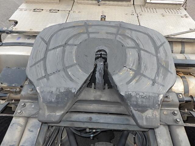 日野プロフィアトレーラーヘッド（トラクターヘッド）大型（10t）[写真09]