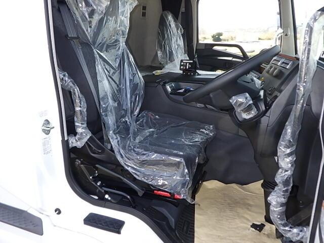 三菱ふそうスーパーグレート深ダンプ（土砂禁ダンプ）大型（10t）[写真27]