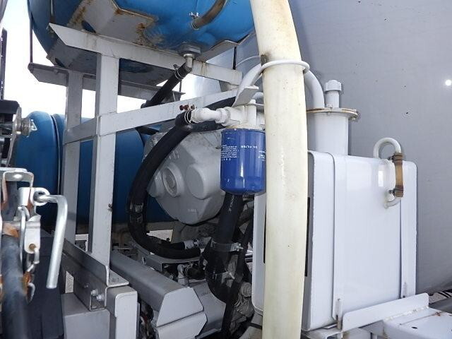 日野レンジャーミキサー車（コンクリートミキサー）増トン（6t・8t）[写真13]