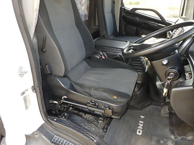 日野レンジャーミキサー車（コンクリートミキサー）増トン（6t・8t）[写真27]