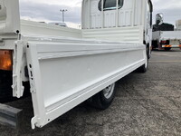 日産アトラス平ボディ小型（2t・3t）[写真11]