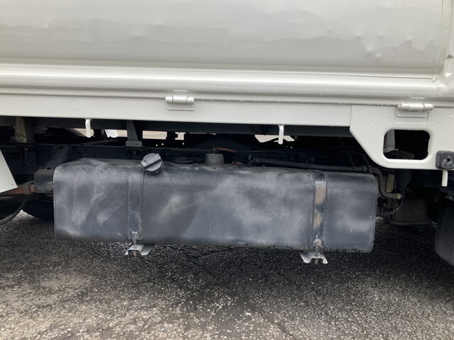 日産アトラス平ボディ小型（2t・3t）[写真23]