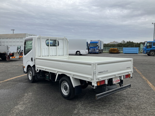 日産アトラス平ボディ小型（2t・3t）[写真04]