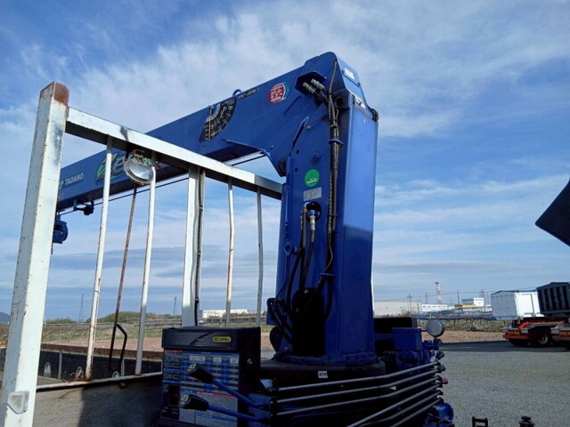 いすゞフォワードクレーン4段中型（4t）[写真32]