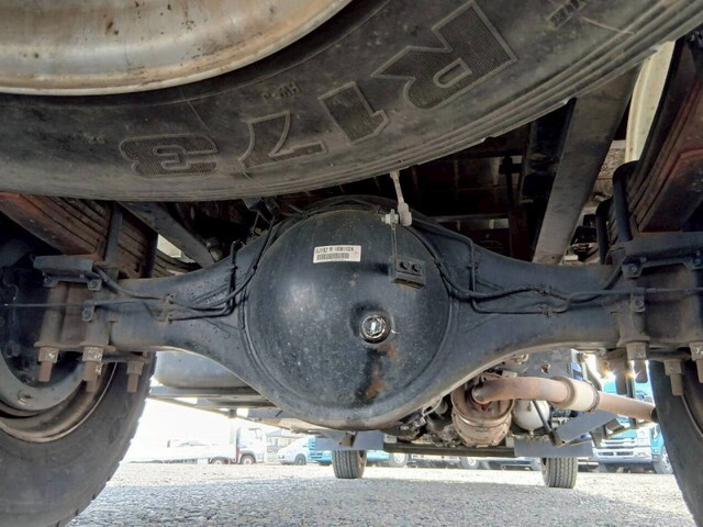 いすゞフォワードクレーン4段中型（4t）[写真34]