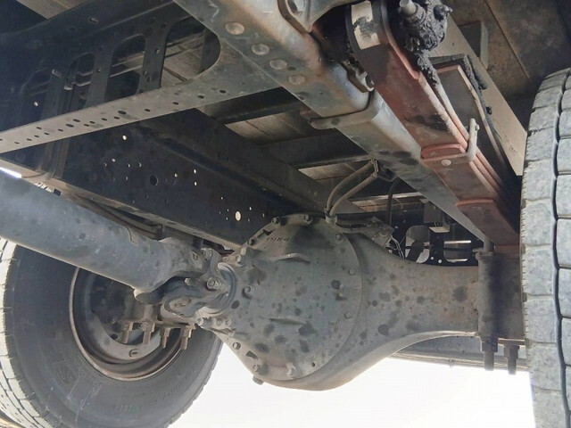 いすゞフォワードクレーン4段中型（4t）[写真36]