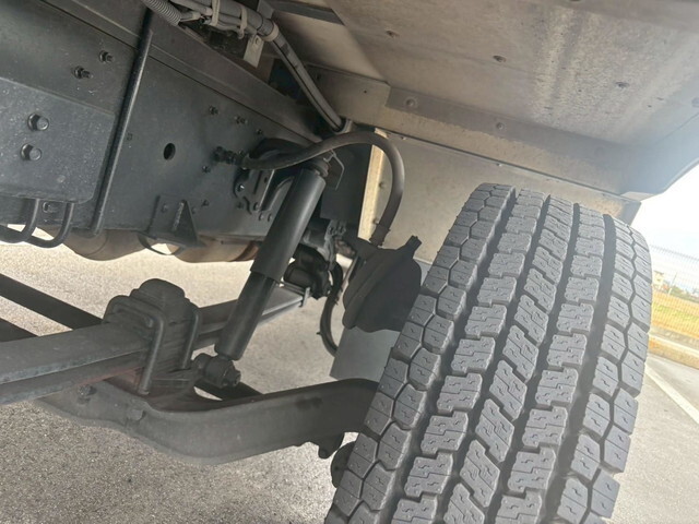 三菱ふそうスーパーグレートパネルウイング大型（10t）[写真11]