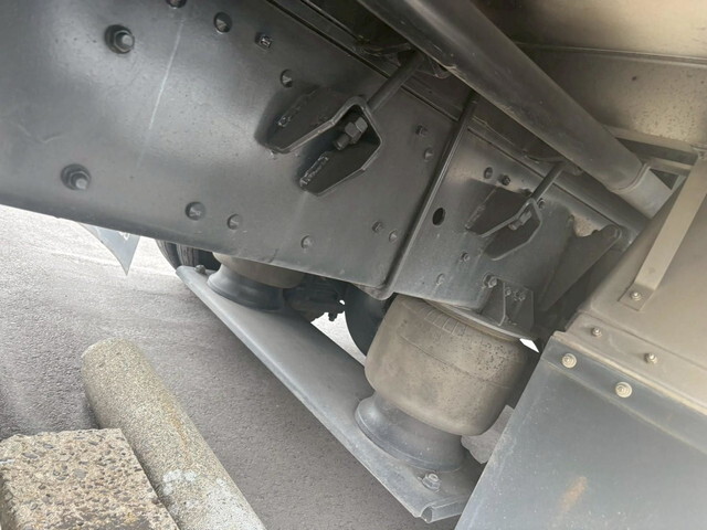 三菱ふそうスーパーグレートパネルウイング大型（10t）[写真14]