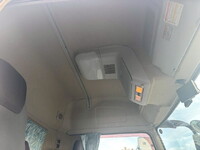 三菱ふそうスーパーグレートパネルウイング大型（10t）[写真18]