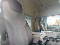 三菱ふそうスーパーグレートパネルウイング大型（10t）[写真19]