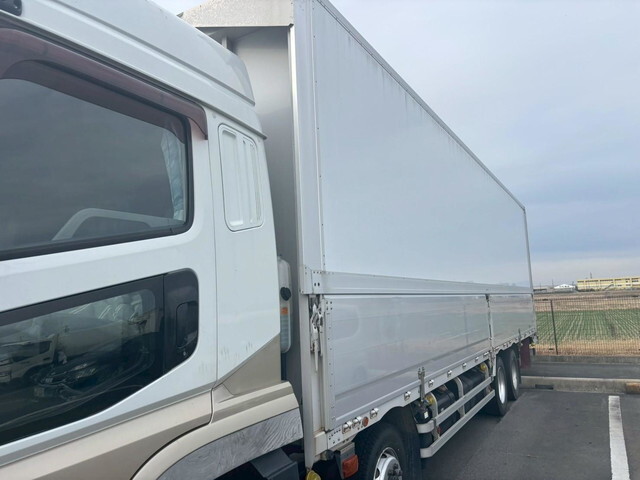 三菱ふそうスーパーグレートパネルウイング大型（10t）[写真05]