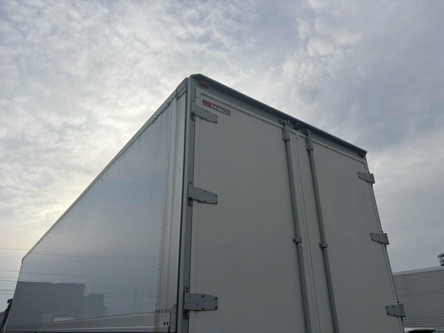 三菱ふそうスーパーグレートパネルウイング大型（10t）[写真06]
