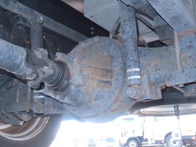 日野デュトロアルミバン小型（2t・3t）[写真10]