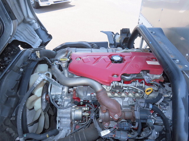 日野デュトロアルミバン小型（2t・3t）[写真15]