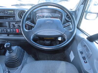 日野デュトロアルミバン小型（2t・3t）[写真24]