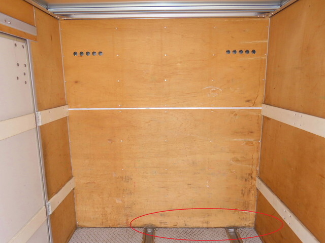 日野デュトロアルミバン小型（2t・3t）[写真31]