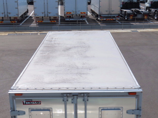 日野デュトロアルミバン小型（2t・3t）[写真07]