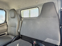 三菱ふそうキャンター平ボディ小型（2t・3t）[写真40]