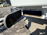 いすゞエルフパッカー車（塵芥車）小型（2t・3t）[写真11]