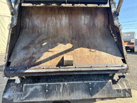 いすゞエルフパッカー車（塵芥車）小型（2t・3t）[写真17]