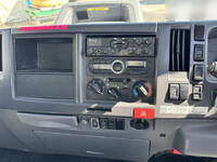 いすゞエルフパッカー車（塵芥車）小型（2t・3t）[写真35]