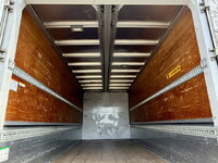 いすゞフォワードアルミウイング中型（4t）[写真19]