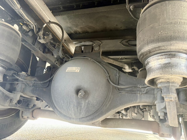 いすゞフォワードアルミウイング中型（4t）[写真28]