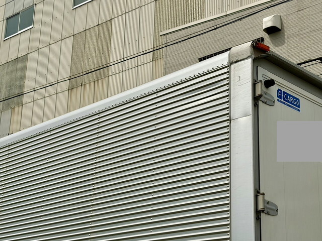 いすゞフォワードアルミウイング中型（4t）[写真37]