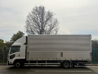 いすゞフォワードアルミウイング中型（4t）[写真05]