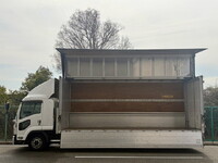 いすゞフォワードアルミウイング中型（4t）[写真06]