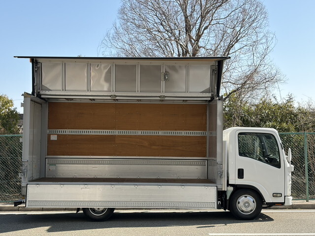 いすゞエルフアルミウイング小型（2t・3t）[写真18]