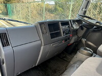 いすゞエルフアルミウイング小型（2t・3t）[写真24]