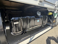 いすゞエルフアルミウイング小型（2t・3t）[写真32]