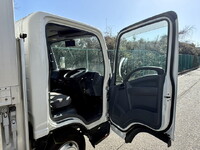 マツダタイタンアルミウイング小型（2t・3t）[写真33]