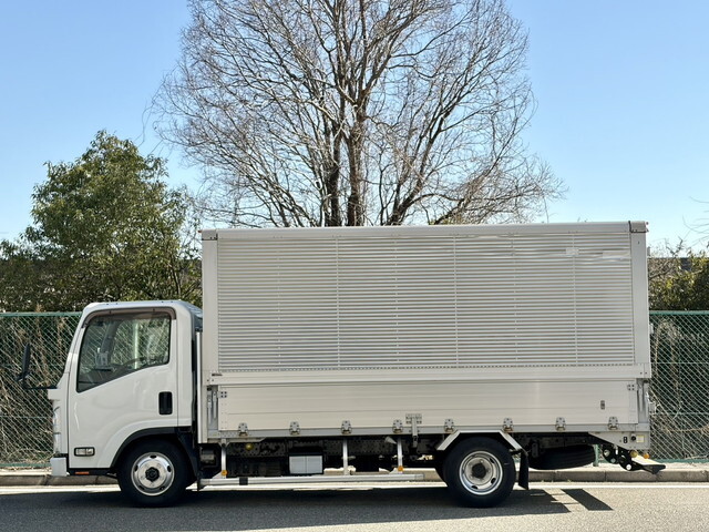 マツダタイタンアルミウイング小型（2t・3t）[写真06]