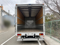 いすゞフォワードアルミウイング中型（4t）[写真06]