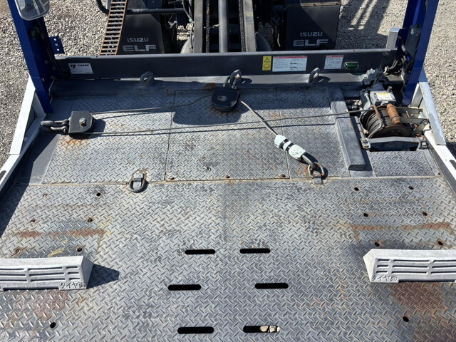いすゞエルフセーフティローダー小型（2t・3t）[写真14]