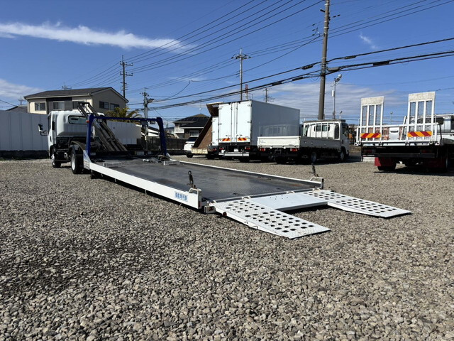 いすゞエルフセーフティローダー小型（2t・3t）[写真02]