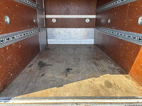 いすゞエルフアルミバン小型（2t・3t）[写真14]