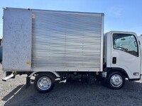 いすゞエルフアルミバン小型（2t・3t）[写真17]