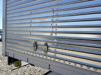 いすゞエルフアルミバン小型（2t・3t）[写真22]