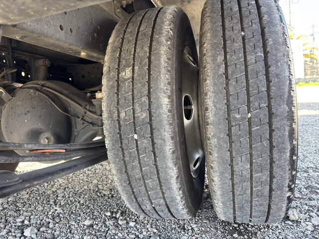 いすゞエルフアルミバン小型（2t・3t）[写真27]