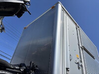 いすゞエルフアルミバン小型（2t・3t）[写真38]