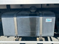 いすゞフォワード冷凍車（冷蔵車）中型（4t）[写真24]