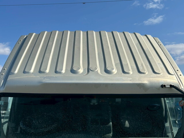 いすゞフォワード冷凍車（冷蔵車）中型（4t）[写真26]