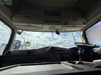 日野プロフィア保冷バン大型（10t）[写真31]